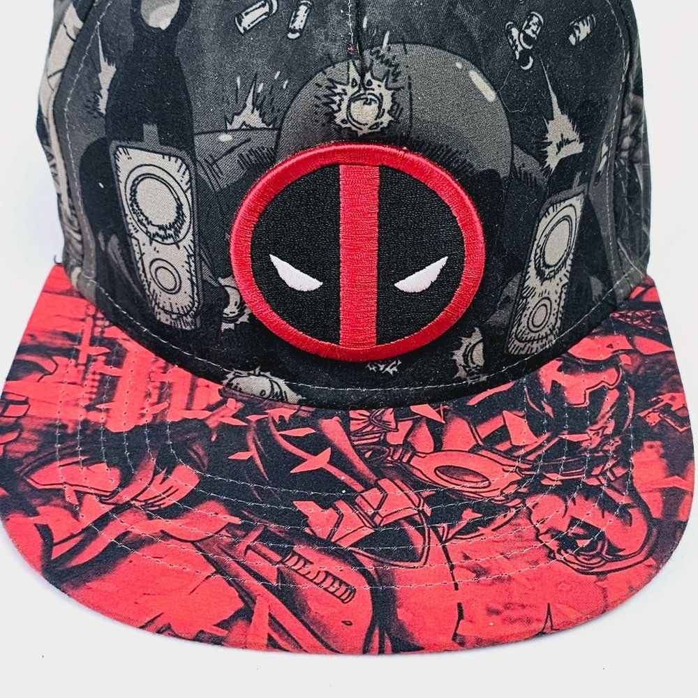 2 Marvel Comics Deadpool Logo Mens Black Hat Cap Comic Print Visor Snapback - Picture 4 of 11